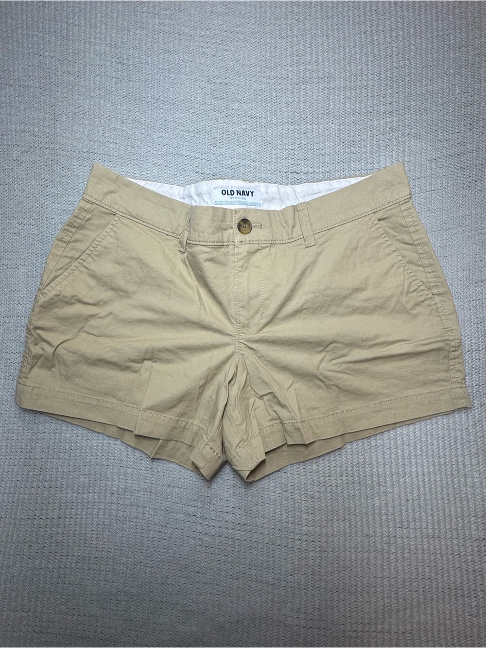 Old Navy Beige/Tan Women's Chino Bermuda Shorts